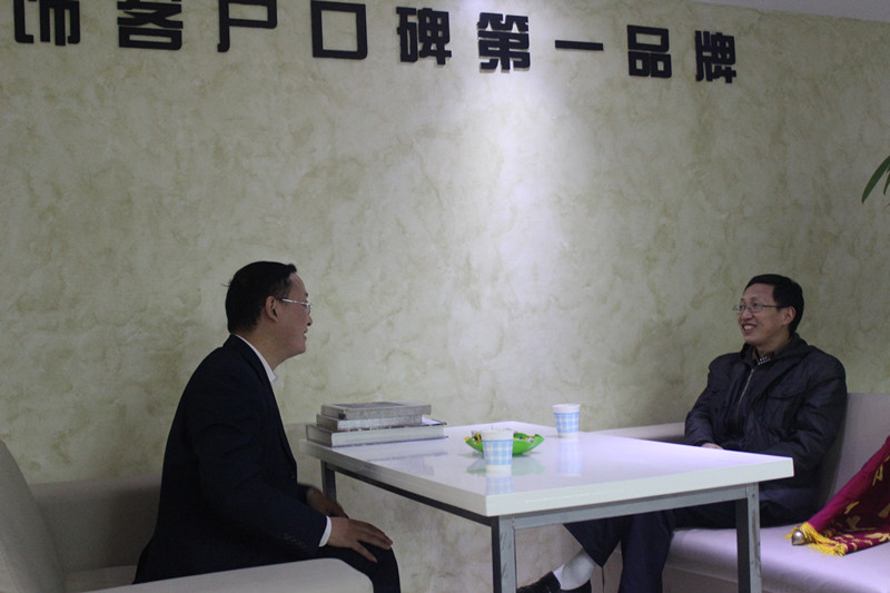 新思路裝飾品質(zhì)人人夸  客戶(hù)送來(lái)感謝錦旗