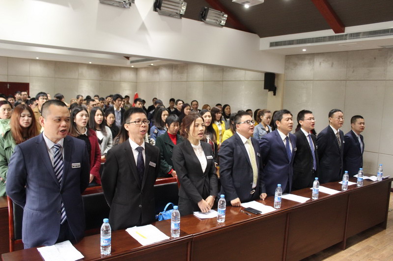 新思路裝飾三月工作總結大會(huì )圓滿(mǎn)落幕